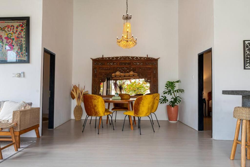 Berawa Canggu Stylish Joglo 3 Bedrooms Private Villa With Private Pool Exterior foto
